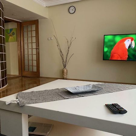 Central Apartment With City View プリズレン エクステリア 写真
